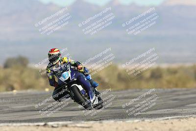 media/Dec-07-2025-CVMA (Sun) [[3e7d2de5dc]]/Race 8-Middleweight Shootout/